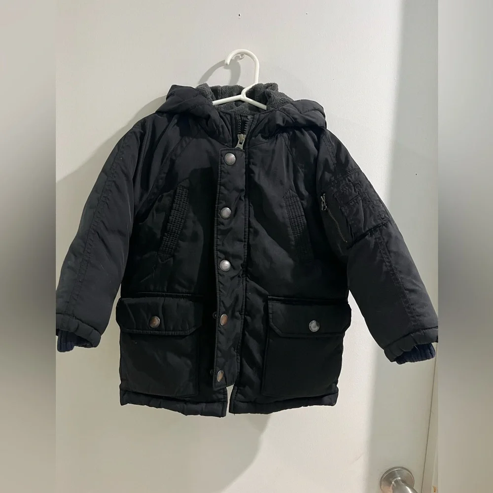 GAP Kids Black Puffer Jacket with Hood, size 3 years